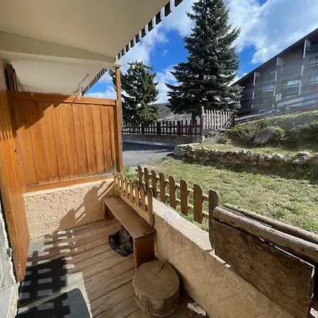 Confortable Au Pied Des Pistes Avec Terrasse - Fr-1-804-55 Apartmán
